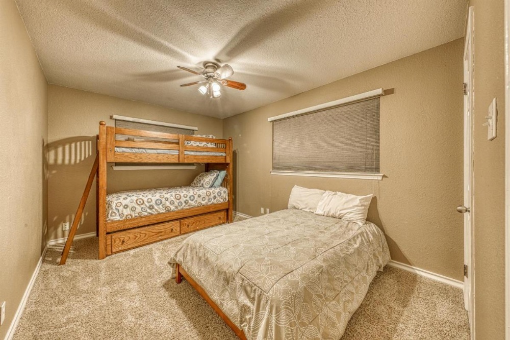 Hilltop Acres Image 43